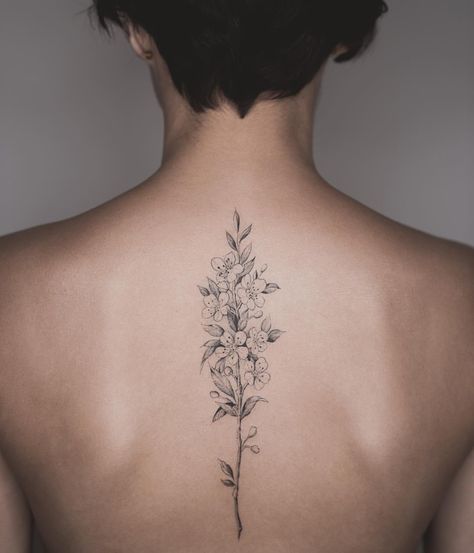 2,449 Likes, 8 Comments - Tritoan Ly | 7th Day Studio (@tritoan__seventhday) on Instagram: “Manuka branch for her first 🌿” Manuka Flower, Finger Tattoos, White Ink, Blue Ink, Lotus Flower Tattoo, Leg Tattoos, Simple Tattoos, Maple Leaf Tattoo, Colorful Flowers