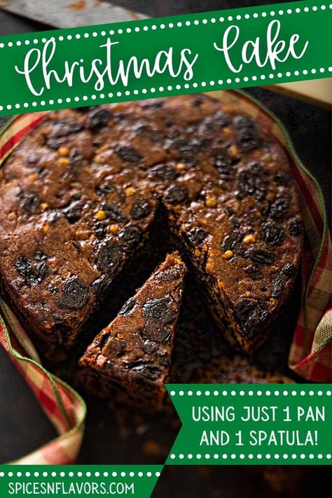 Moist, Dark and Rich is how I would like to describe this gorgeous old fashioned boiled fruit cake; tastes exactly like how grandma makes. The best part about this Christmas Cake recipe is that you just need 1 sauce pan and 1 spatula to make this. Super easy and less messy to make. Best Christmas Cake Recipe, Easy Christmas Cake, Boiled Fruit Cake, Easy Christmas Cake Recipe, Fruit Cake Recipe Christmas, Christmas Cake Recipe, Christmas Cakes Easy, Fruit Cake Christmas, Dried Fruit Mix