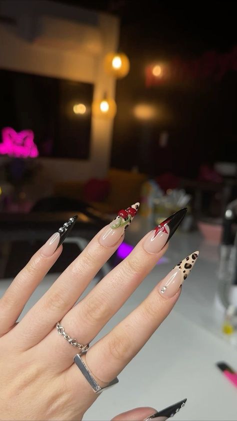 Almond Nails Cool Designs, Stilleto Y2k Nails, Stiletto Nails Charms, Cheetah Nails Stiletto, Stiletto Cheetah Nails, Cherry Stiletto Nails, Cherry And Cheetah Nails, Stiletto Nail Design Ideas, Cheetah And Cherry Nails