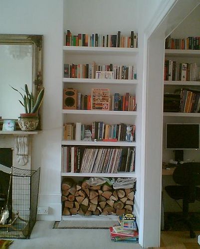 alcoves with floating shelves by Peter Murphy Carpentry, via Flickr Alcove Storage, Alcove Shelving, Fireplace Shelves, Regal Design, Living Room Shelves, Room Shelves, Living Room Diy, Shelf Design, Wood Storage