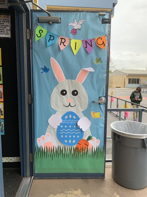 Easter door Easter School Door Decorations, Easter Door Decorations For School, Easter Door Ideas For Classroom, Easter Door Decorations Classroom, Easter Classroom Door, Bunny Door Decoration, Easter Classroom Decorations, Easter Boards, Easter Door Decorations