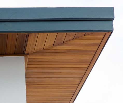 Eaves Ideas Outdoor, Roof Eaves Design, Wood Fascia And Soffit, Overhang Roof Ideas, Wood Soffit Exterior, Soffit Ideas Exterior, Wood Soffit, Soffit Ideas, Roof Soffits