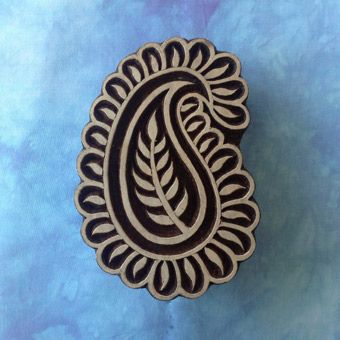 Wood Printing Blocks, Make A Pillow, Block Painting, Clay Stamps, Hand Carved Stamps, Wooden Prints, Paisley Art, Handmade Stamps, Fabric Stamping