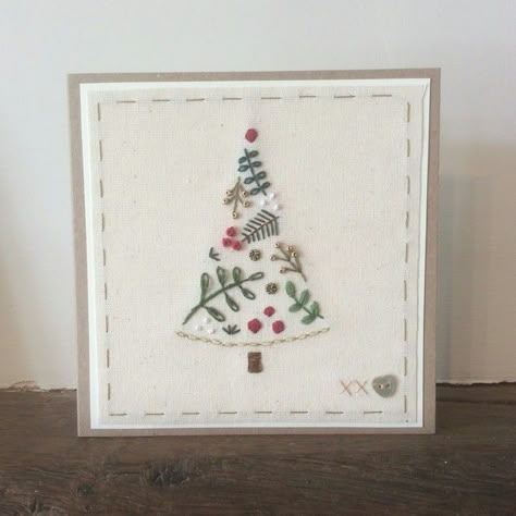 Fabric Christmas Cards, Embroidery Cards, Fabric Postcards, Fabric Cards, Christmas Card Art, Homemade Christmas Cards, Christmas Card Crafts, Paper Embroidery, Art Tree