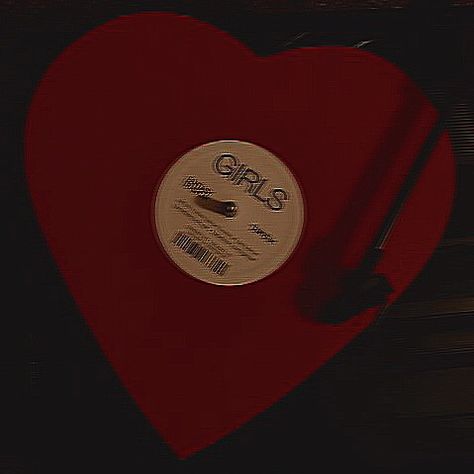 Red 50s Aesthetic, Dark Red Heart Aesthetic, Red 2000s Aesthetic, Retro Red Aesthetic, Red Music Aesthetic, Heart Shaped Guitar, Red + Core + Aesthetic, Real Coquette, Heart Guitar