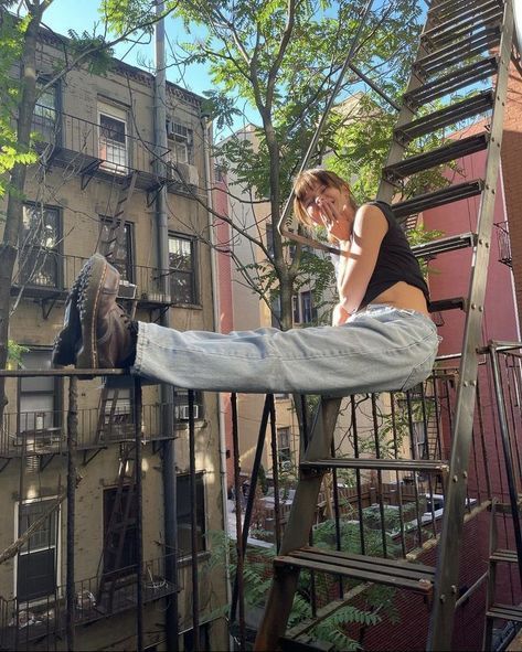 Downtown Girl, A Woman, Building