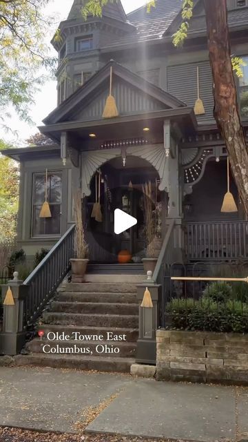 Victorian Architecture on Instagram: "What do you think of this beautiful Victorian? This is the home of @ajsoseby located in Columbus, OH. Follow @victorian_architecture for more beautiful Victorian houses like this one.  Video credit 📸: @sixvintagerugs   #victorian #victorianera #victorianarchitecture #victorianhouse #victorianrenovation #victorians #victorianstyle #victorianhome #victorianhouses #oldhouse #oldhouses #oldmansion #victorianmansion #victorianterrace #oldhouselove #secondempire #oldarchitecture #houseportrait #archi_ologie #historichomes #victorianinterior #victoriandesign #queenanne #oldhousecharm #victoriancottage #housesofinstagram #historichouses" Federal Style House Interior, Victorian Homes Aesthetic, Black Victorian House, Victorian Homes Exterior Colors, Large Victorian House, Old Victorian Homes Interior, Appalachian Horror, Folk Victorian House, Federal Style House