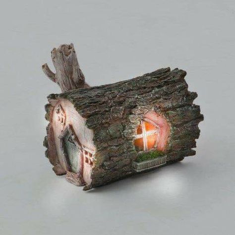 Log Fairy House, Solar Fairy House, Fairy Garden Ornaments, Fairy Tree Houses, Fairies Garden, Fairy House Diy, Fairy Garden Designs, Fairy Home, Fairy Garden Crafts