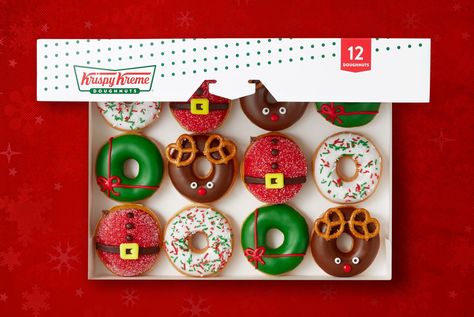 Krispy Kreme Is Selling Three New Holiday Donuts That Will Get You In The Christmas SpiritDelish Elf Breakfast, Donut Business, Chocolate Doughnut Glaze, Holiday Donuts, Donut Decorating Ideas, Donut Ideas, Christmas Donuts, Krispy Kreme Doughnut, Chocolate Glazed Donuts