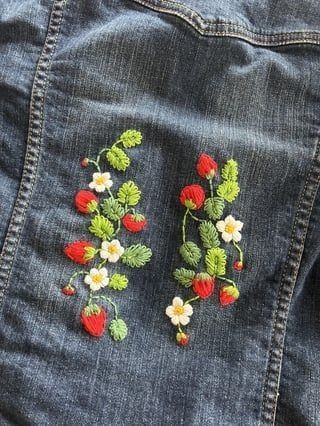 Strawberries Embroidery, Embroidery Jeans Diy, Clothes Embroidery Diy, Clothes Embroidery, Denim Embroidery, Embroidery Diy, Pola Sulam, Embroidery On Clothes, Cute Embroidery