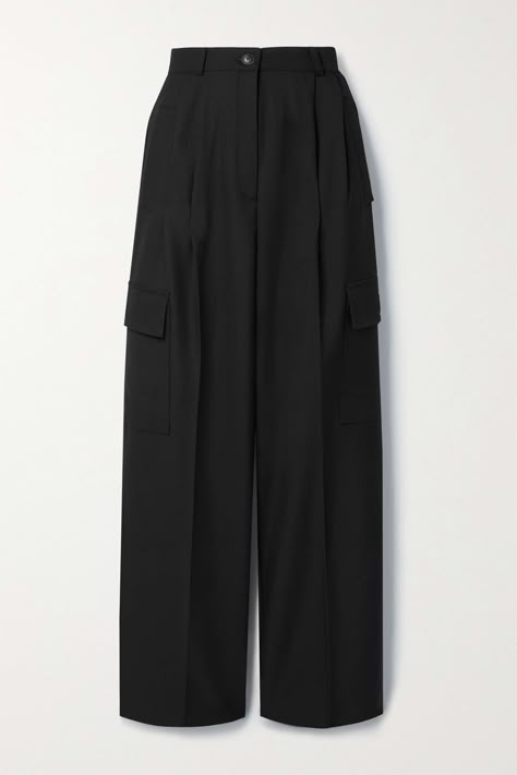 THE FRANKIE SHOP Maesa pleated woven wide-leg cargo pants Celana Kargo, Ayam Bakar, The Frankie Shop, Frankie Shop, Pant Trends, Black Cargo Pants, Quick Outfits, Easy Trendy Outfits, Black Shade