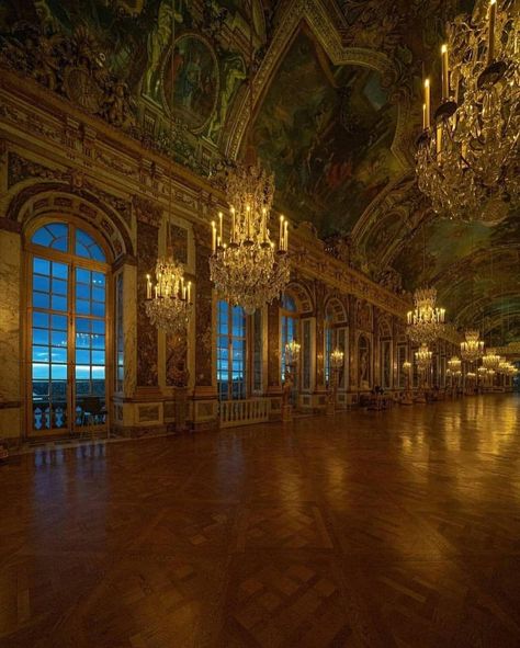 Ballroom Architecture, 1600s Aesthetic, Castle Ballroom, Royal Ballroom, Ballroom Aesthetic, Palace Ballroom, Fantasy Ball, Castle Interior, Dark Castle