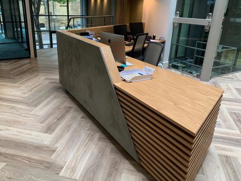 Shop Table Design, Reception Desk Ideas, Office Reception Table Design, Office Counter Design, Reception Counter Design, Front Desk Design, Reception Table Design, Shop Counter Design, Office Reception Design