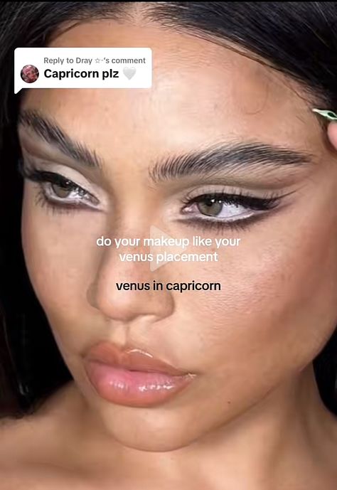 Capricorn Venus Makeup, Capricorn In Venus Style, Capricorn Rising Makeup, Capricorn Makeup Looks, Venus In Capricorn Aesthetic, Venus Capricorn Style, Capricorn Makeup, Aries Rising, Venus In Capricorn