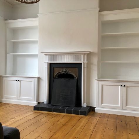 Fitted Alcove Units | Yorkshire Alcoves | Yorkshire Alcove Ideas Living Room, Alcove Shelves, Alcove Storage, Alcove Cabinets, Alcove Cupboards, Alcove Shelving, Shelf Arrangement, Floating Shelves Bedroom, Reclaimed Wood Floating Shelves