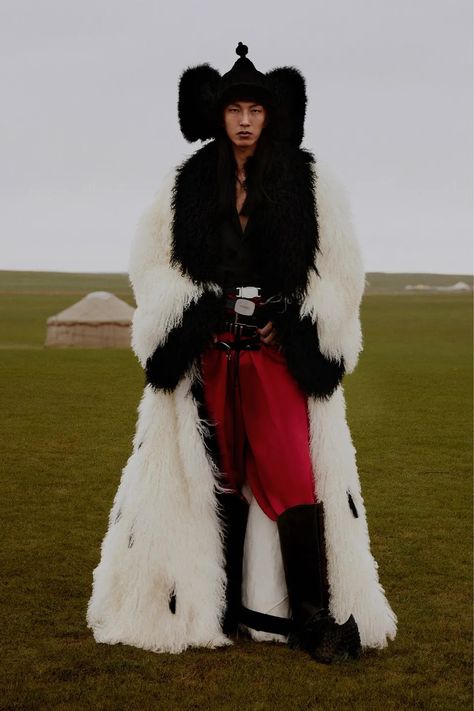 Abo El Anwar, Aura Music, Clothing Shoot, Spring 2023 Runway, Fashion Fall 2022, Mongolian Clothing, Textile Book, Angel Chen, Ethnic Motifs