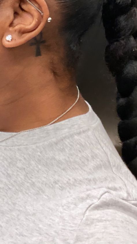 Anhk Tattoos Behind Ear, Ankh Behind Ear Tattoo, Small Tattoo Black Women, Ankh Neck Tattoo, Tattoo Ideas Female Behind The Ear, Ghana Tattoo, Ankh Tattoo Women, Tattoos Behind The Ear Meaningful, Small Tattoos Black Women