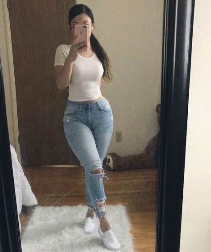 Fitness Inspiration Body, Body Curves, Body Inspiration, Baddie Outfits Casual, Cute Simple Outfits, Teenage Fashion Outfits, Lookbook Outfits, Teen Fashion Outfits, Cute Casual Outfits