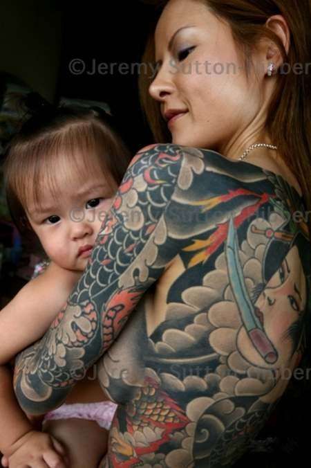 japanese tattoos | japanese yakuza tattoos 6 The daughter of a Japanese mafia boss ... Traditional Japanese Tattoo Meanings, Yakuza Style Tattoo, Tato Irezumi, Japanese Yakuza, Traditional Japanese Tattoo Flash, Japanese Tattoo Artist, Tattoo Pierna, Bodysuit Tattoos, Chris Garver