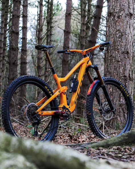 Ridge Components Ltd di Instagram "The Scott Ransom 2020 runs like a dream fitted with Ridge Carbon Pro Wheels 🔥 @RidgeCarbonWheels" Olinda, Tumblr, Bmx, Scott Mtb, Adrenaline Sports, Bicycle Mountain Bike, Mtb Bike Mountain, Mtb Bike, Mountain Bikes