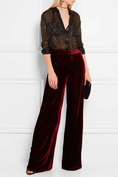 Dessert Inspired Fashion - Album on Imgur Fall Dressy, Accessories Inspiration, Christmas Look, Celebrity Fashion Trends, Fashion 2016, Velvet Trousers, Black Outfits, Velvet Fashion, Velvet Pants