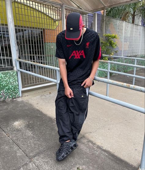 Black Tns Outfit, Tns Outfit, Black Tns, Streetwear Fashion Outfits, Streetwear Fashion Men, Drip Fits, Football Jersey Outfit, Drip Outfit Men, Retro Football Shirts