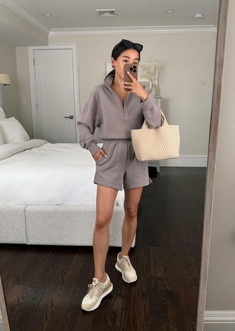 Shorts Lounge Set, Summer Loungewear Outfits, With Shorts Outfit, Summer Loungewear, Fleece Outfit, Cozy Weekend, Petite Blazer, Outfit Matching, Blazer Mini Dress