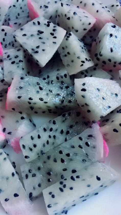 Dragon Fruit Snapchat Story, Dragon Fruit Snap, Fruit Snap, Lent Food, Clear Noodles, Afghan Food, Dragon Fruit Plant, Afghan Food Recipes, Lent Recipes