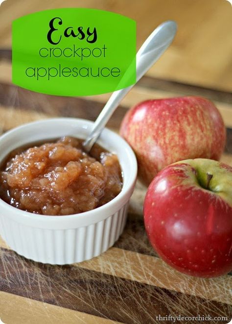 Simple #crockpot #applesauce @ thriftydecorchick.com...makes your home smell amazing and is great on a snowy December day  #Christmasfood Homemade Applesauce Crockpot, Applesauce Crockpot, Apple Week, Slow Cooker Applesauce, Crockpot Applesauce, Crockpot Apple, Fall Crockpot Recipes, Pumpkin Bread Easy, Lunch Box Bento