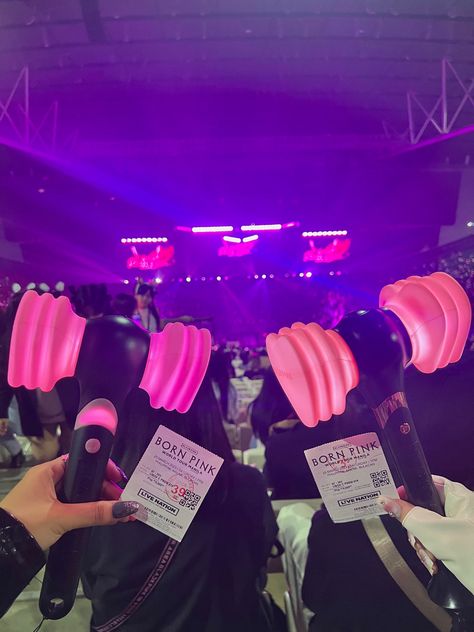 blackpink in ur area <333 Concert, Pink