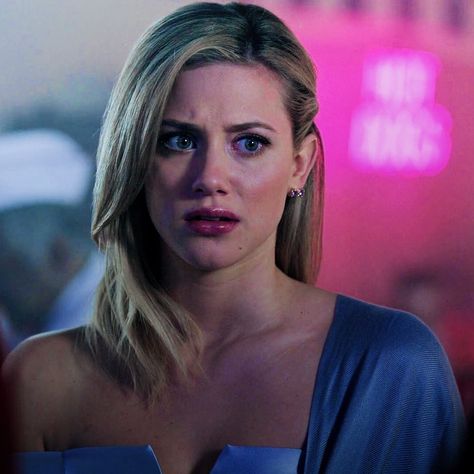 Riverdale Betty, Betty Cooper, Lili Reinhart, Riverdale, Blue