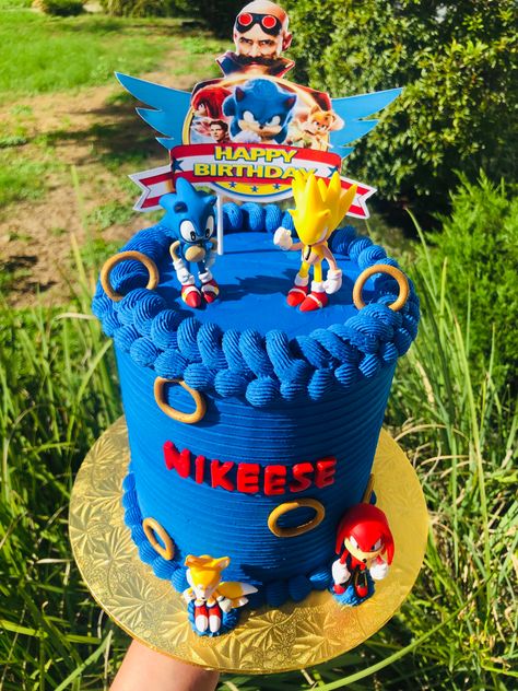 Sonic The Hedgehog Cake Buttercream, Sonic Birthday Cake Boys, Sonic Cakes For Boys, Super Sonic Cake, Dj Sonic, Super Sonic The Hedgehog, Publix Cakes, Christmas Chocolate Desserts, Birthday Cale