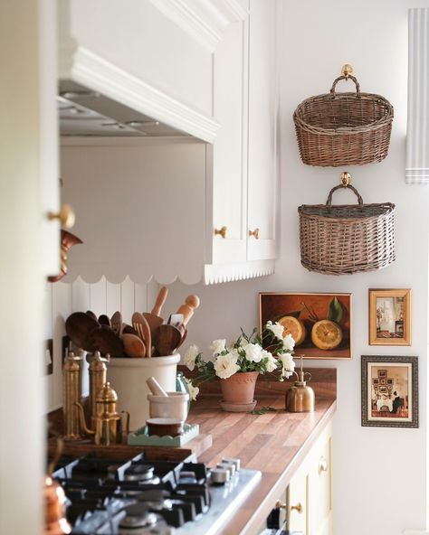 Much requested stills of my happy little kitchen. Don’t let anyone tell you that new builds can’t be full of character 💛 If you have any questions, feel free to leave a comment below & I’d be happy to help. Make sure to save for inspo! PAINT/FINISH @littlegreenepaintcompany: - Upper Cabinets + Backsplash: Stock (Intelligent Eggshell) - Lower Cabinets: Oak Apple (Intelligent Eggshell) - Floating Pantry: Hidey Hole (Intelligent Matt Emulsion) - Walls: Loft White (Intelligent Matt Emulsion) ... Kitchen With White Upper Cabinets, Kitchen Shelf Below Cabinets, White Kitchen And Butcher Block, French Small Kitchen, Unused Kitchen Space Ideas, Decor Behind Stove Top, Eclectic Kitchen Dining Room Combo, Making Apartment Feel Like Home, Wall Above Cabinets Kitchen