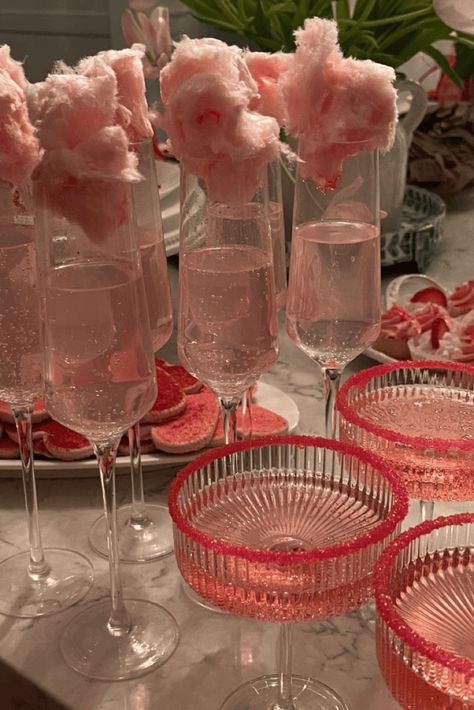 20 Gorgeous Galentines Party Decor Ideas Pink Theme Bday Party, Barbie New Years Eve Party, Sweet 16 Drink Ideas, Pink Themed Drinks, 21 Birthday Pink Theme, Pink Bday Aesthetic, Galentines Party Black Women, 21st Birthday Ideas Pink Theme, Pink Themes Party