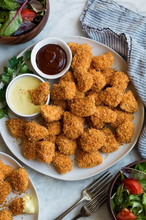 Chicken Nuggets Boiled Chicken Breast, Chicken Shawarma Recipe, Baked Chicken Nuggets, Homemade Chicken Nuggets, Seared Chicken Breast, Chicken Nugget Recipes, Side Dishes For Chicken, Dip Sauce, Nuggets Recipe