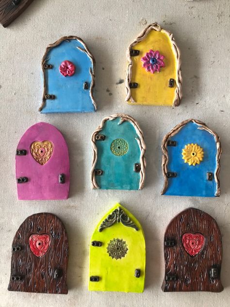 Hand made pottery fairy doors From Earth to Art Artist: Anna Whitworth Diy Air Dry Clay Fairy House, Air Dry Clay Fairy House Tutorial, Pottery Fairy, Clay Therapy, Ceramic Fairy Doors, Polymer Clay Fairy Door Ideas, Clay Fairy Door, Air Dry Clay Fairy Door, Ceramic Fairy