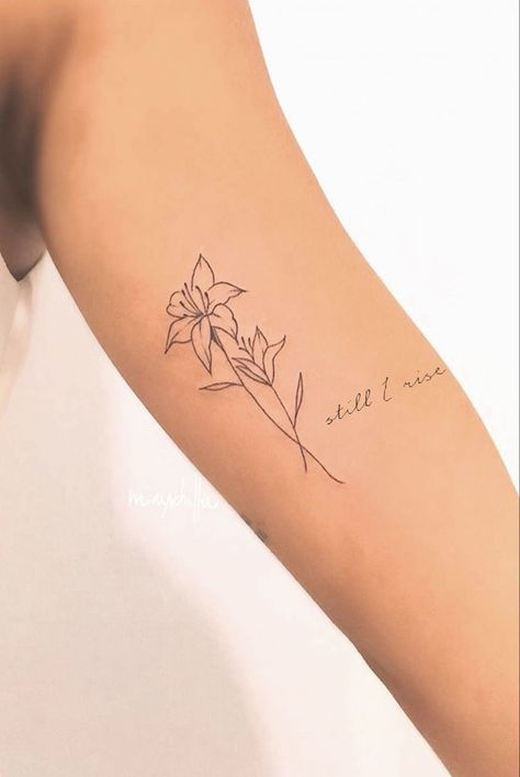 Small Lily Tattoo, Lilly Flower Tattoo, Zwilling Tattoo, Tiger Lily Tattoos, Water Lily Tattoos, Lillies Tattoo, Lily Tattoo Design, Lily Flower Tattoos, Daffodil Tattoo