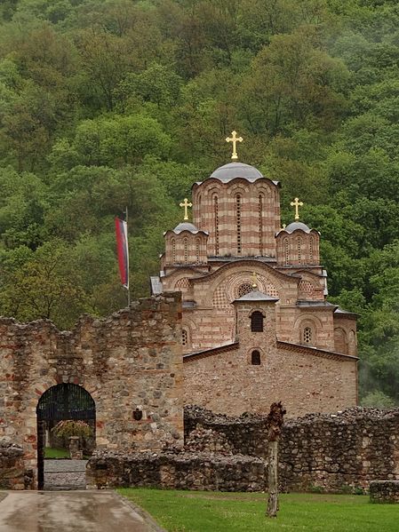 1370s Monastery Ravanica, Senje Serbia by Lazar Hrebeljanović. Serbian Monastery, Serbian Architecture, 14th Century Art, Orthodox Monastery, Bloc Party, Christian History, Mount Athos, School Architecture, 14th Century