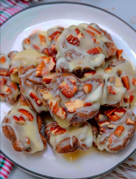 Oklahoma Sooner Nut Candies - Easy DIY Recipes Oklahoma Sooner Nut Candies, Oklahoma Sooner Nut Candy, Oklahoma Nut Candy 12 Tomatoes, Oklahoma Candy, Oklahoma Nut Candy Recipe, Oklahoma Nut Candy, Oklahoma Recipes, White Bean Soup Recipes, Slow Cooked Chicken