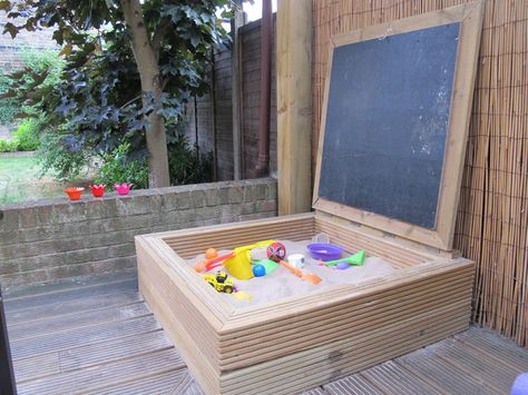 25 Awe-Inspiring DIY Sandbox Ideas for a Fun-Filled Summer Playtime Child Friendly Garden, Diy Sandbox, Play Garden, Kids Outdoor Play, Outdoor Play Area, Children's Garden, Have Inspiration, Backyard Playground, Kids Area