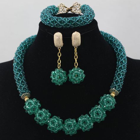 Teal Green Beads Jewelry Whatsapp:008613691301343 Teal Green Wedding, Nigerian Beads, Earrings Beads, Bead Making, Easy Diy Jewelry, African Beads, Coral Beads, Chunky Necklace, Bead Jewellery