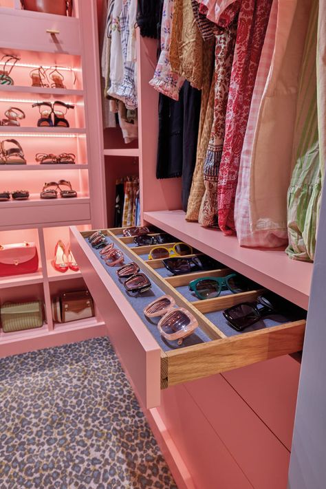 Fitted Bedroom Furniture, Pink Closet, Pink Wardrobe, Organized Closet, Closet Vanity, Dream Closet Design, Wardrobe Room, Closet Room, Dream Closets