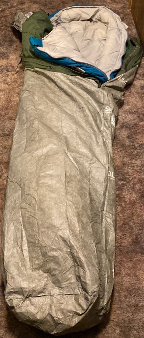 North face cold weather mummy sleeping bag military patrol sleeping bag and a SOL Escape Bivy for the bivy bag Sleeping Bag Aesthetic, Bivy Bag, Mummy Sleeping Bag, Bags Aesthetic, Sleeping Bag, Art References, Poncho Liner, Cold Weather, North Face