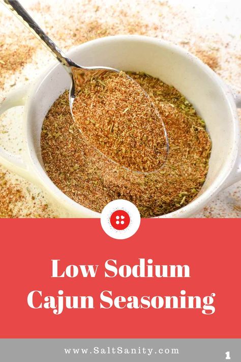 Sodium Free Recipes, Best Chicken Seasoning, Easy Low Sodium Recipes, Seasoning For Fish, Cajun Seasoning Recipe, Salt Free Recipes, Heart Healthy Recipes Low Sodium, Salt Free Seasoning, Homemade Cajun Seasoning