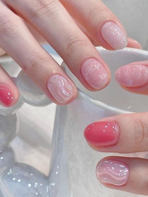 jelly marble and glitter Short Nails Cute Korean, Simple Gel Nails Spring, Korean Gel Nails Short, Gel Nails Short Design, Short Nail Pink, Short Nails Korean Style, Minimalist Pink Nails, Short Nails Japanese, Korean Pink Nails