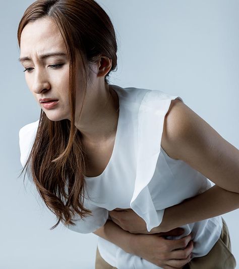 Are you experiencing random stomach cramps and nausea? And do they appear when you consume certain foods? Beware! You might be suffering from stomach ulcers. Diy Bleach Hair, Home Remedies For Bronchitis, Respiratory Disease, Heal Cavities, Bleaching Your Hair, Cramps Relief, Stomach Ulcers, Diet Chart, Hip Pain