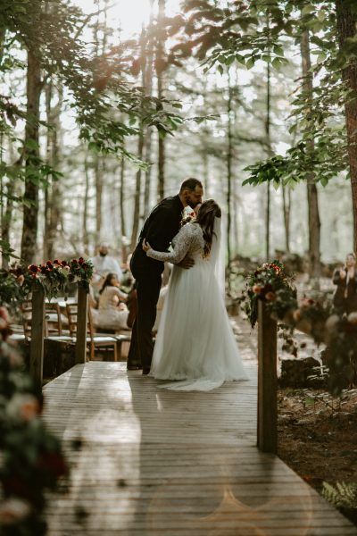 Jessica & Patrick Maine Fall Wedding at Hardy Farm New England Forest Wedding, Fall Wedding Destinations, Fryeburg Maine, Hardy Farm Wedding, Wedding Venue New England, Acadia Wedding Maine, York Maine Wedding, Maine Fall, Maine In The Fall