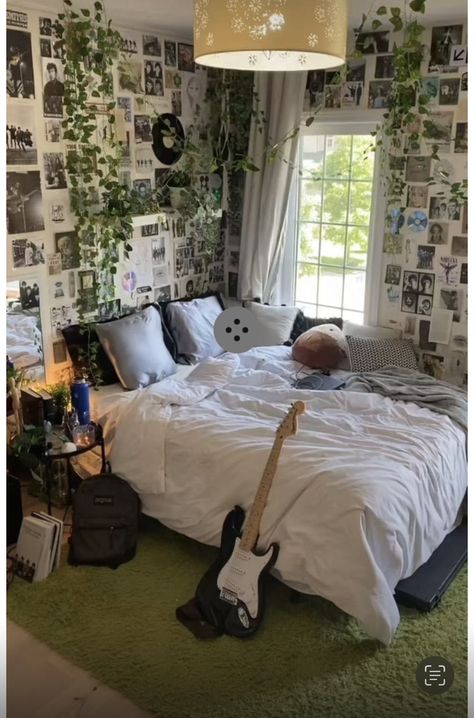 Rock Themed Bedroom, Bedroom Decor Plants, Small Room Aesthetic, Aesthetic Small Room, Bedroom Decor Amazon, Bedroom Decor Items, Led Lights Decor, Downtown Girl Room, Room Tiktok