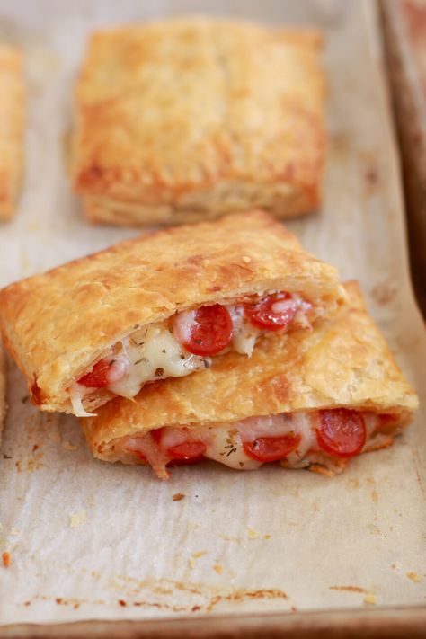 Savory Pop Tarts, Easy Puff Pastry Recipe, Bigger Bolder Baking, Easy Puff Pastry, Pop Tart, Puff Pastry Recipes, Pastry Recipes, Marinara, Appetizer Snacks