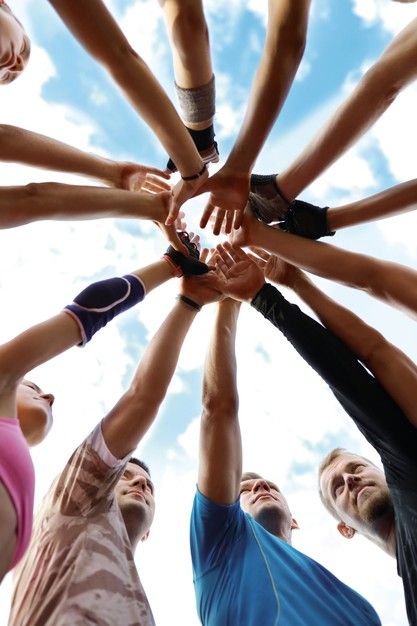 Team sport, hands up, cheerful, smiling,... | Free Photo #Freepik #freephoto #sports #girl #hand #human Holding Hands In A Circle, Hands In A Circle, Soccer Team Photos, Volleyball Team Pictures, Sports Team Photography, Sports Photoshoot, Sport Photoshoot Ideas, Sport Photoshoot, Running Photos